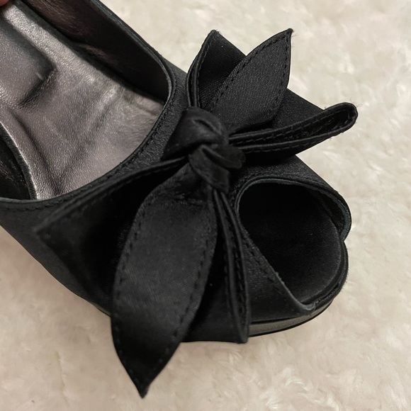 B2/Browns platform heels - Picture 3 of 4